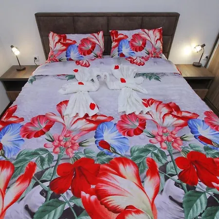 Fantastiko Lux דירה